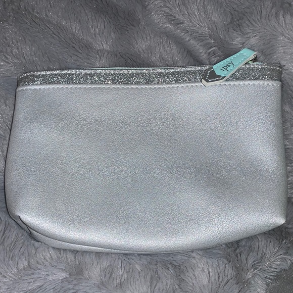 Ispy Handbags - Ispy Makeup Bag